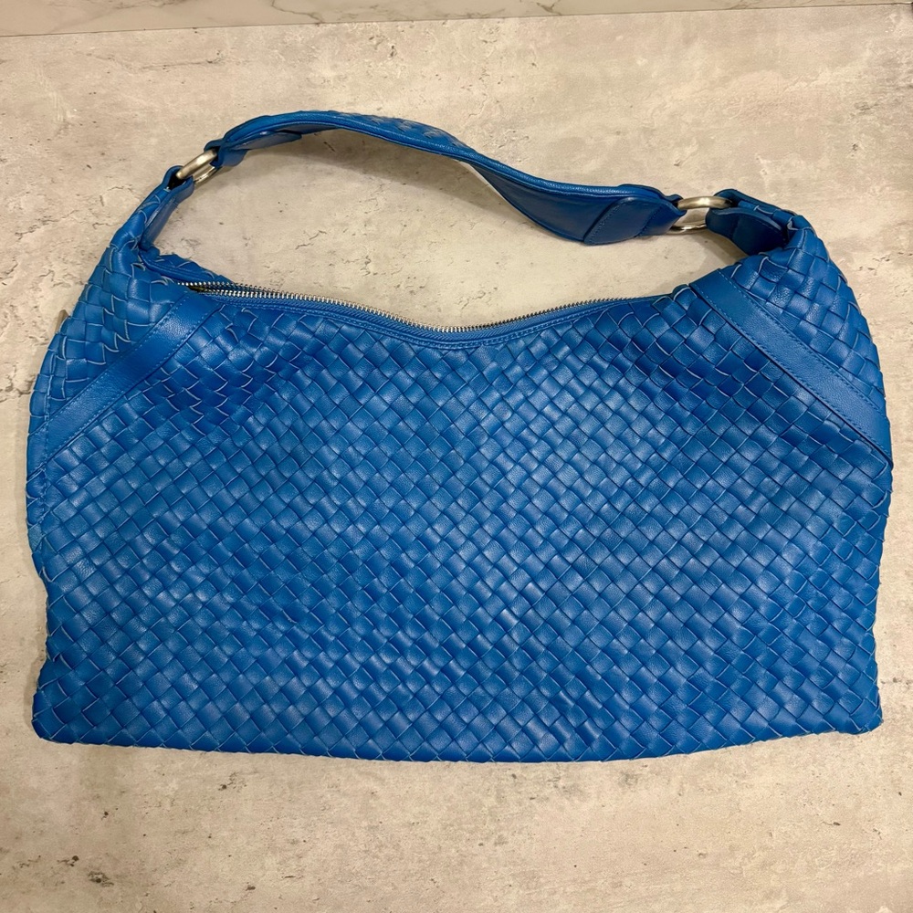 HOBO International Rare Blue Woven Leather Shoulder Bag NWOT